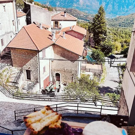 La Mansarda Di Terelle Apartment Exterior photo