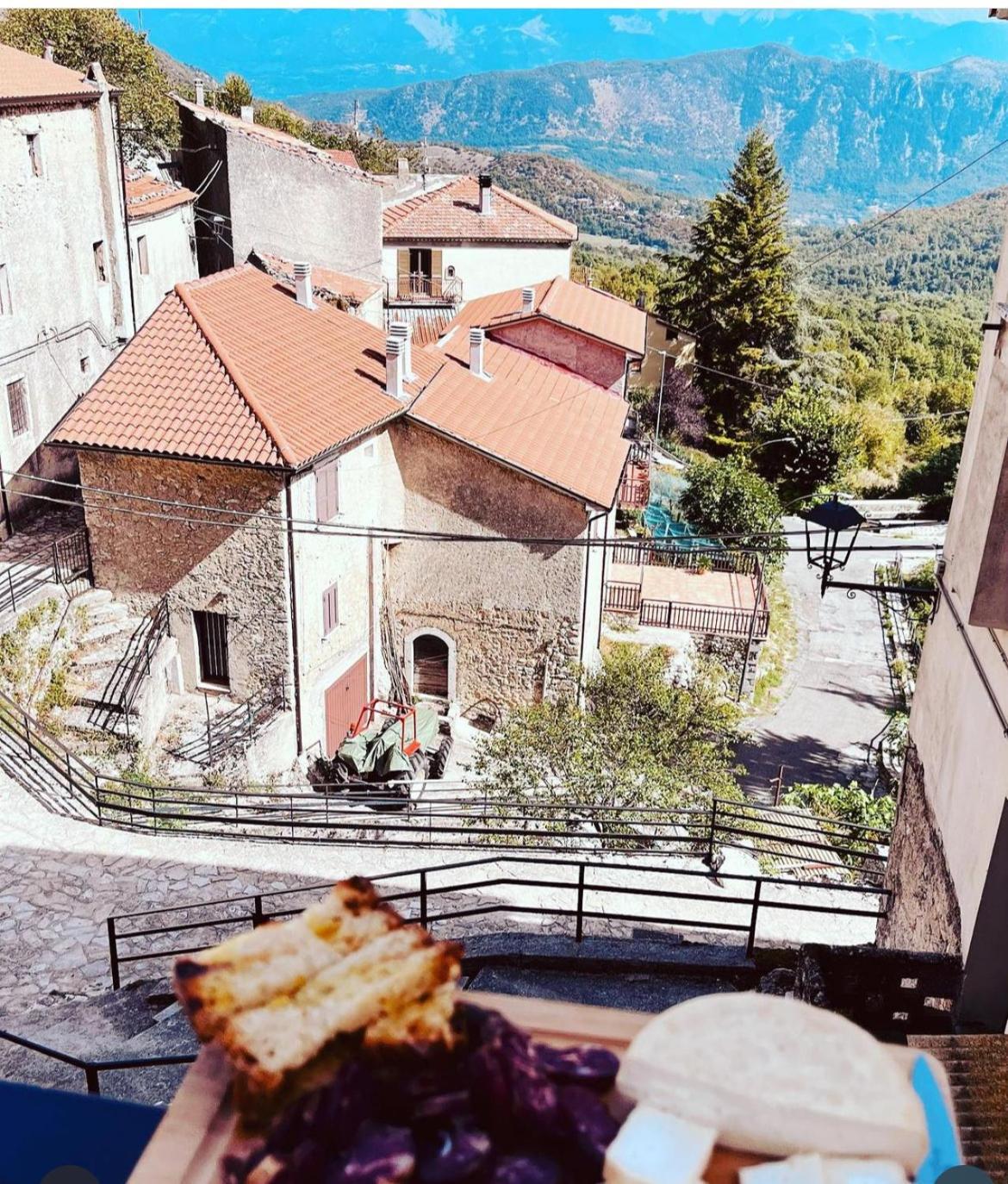 La Mansarda Di *